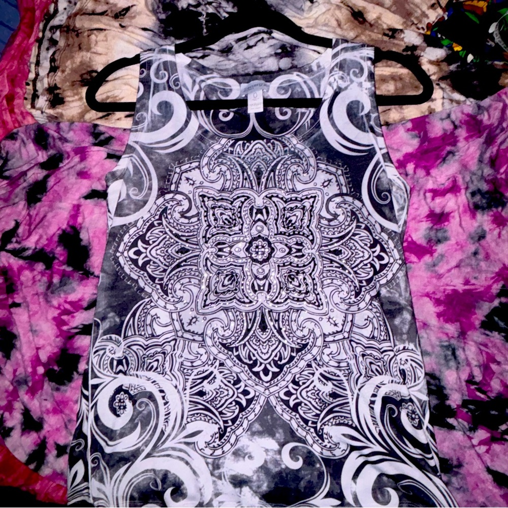 Zenergy bedazzled Mandela top size 0 grey